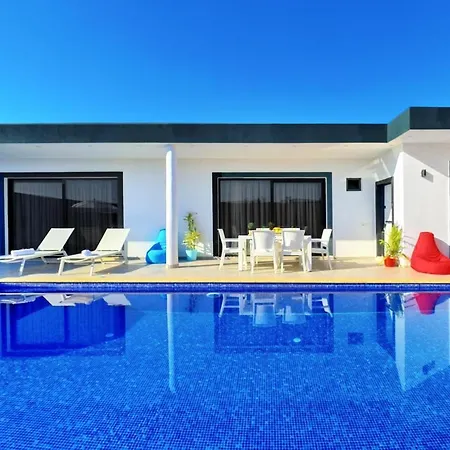 Villa Zeytun- Kalkan'da 2 Yatak Odali Muhafazakar *