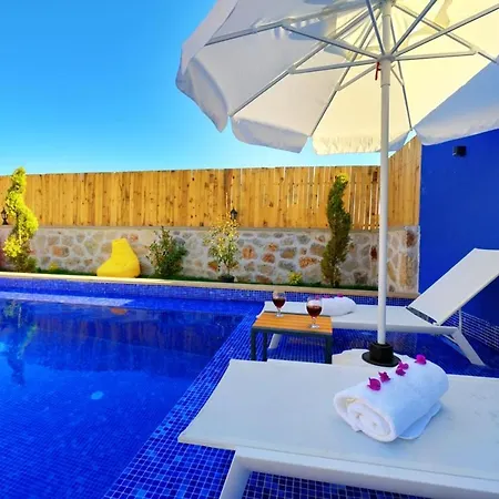 Villa Zeytun- Kalkan'da 2 Yatak Odali Muhafazakar Fethiye